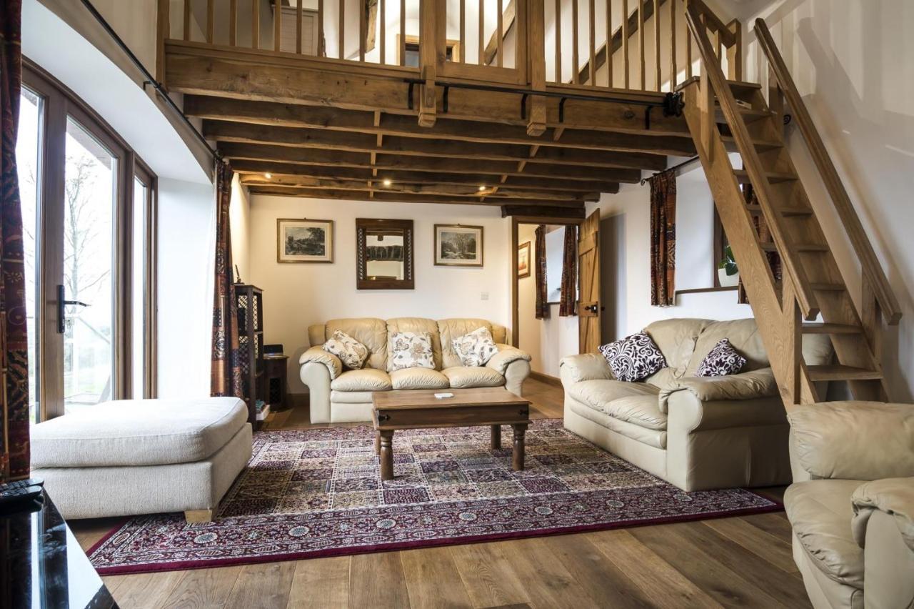 Orchard Cottage - Luxurious Barn Conversion - Beavers Hill Manorbier Buitenkant foto